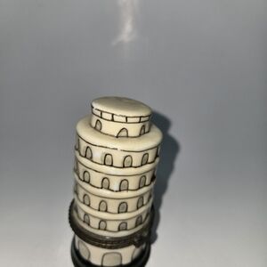 Cream Tower-Shaped Home Decor